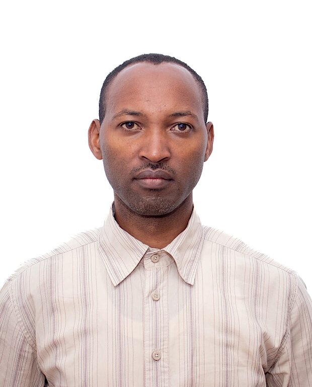 DUSINGIZIMANA Wellars